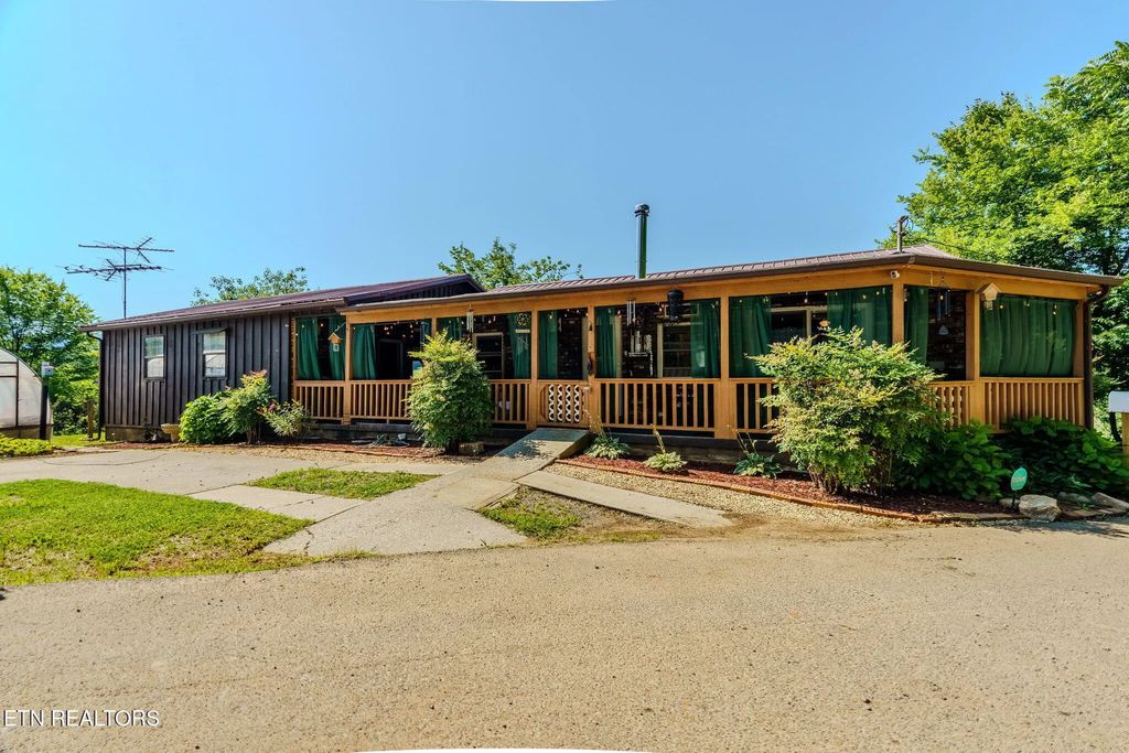 891 Tolley Hollow Rd, Newport