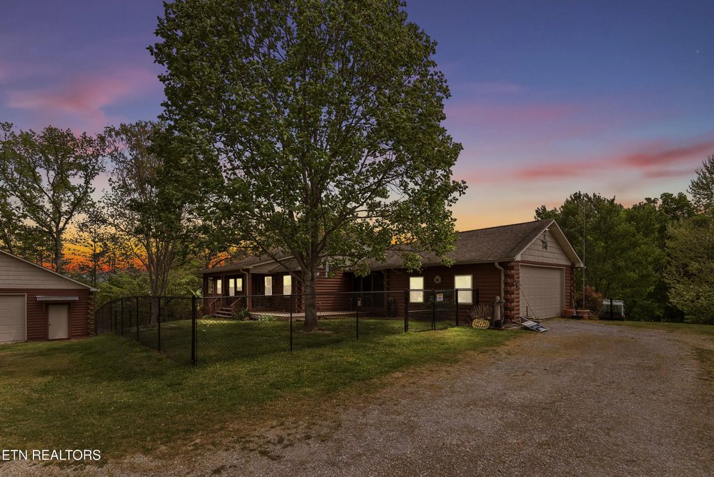 615 Harold Drive, Maryville