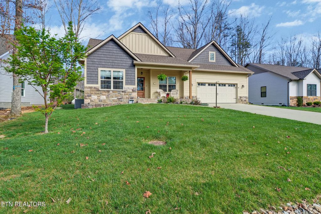 228 Thrushwood Drive, Fairfield Glade