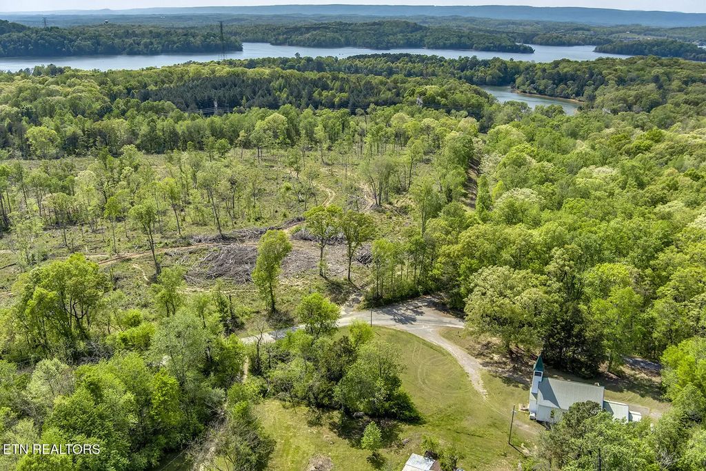 171 Hornby Ferry Rd, Decatur