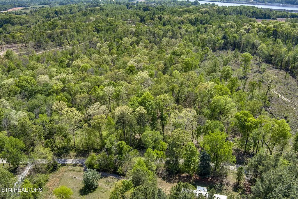 505 Oak Grove Rd, Decatur