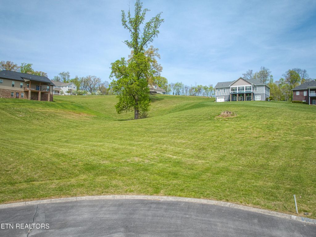 3040 Hayden Court, Morristown