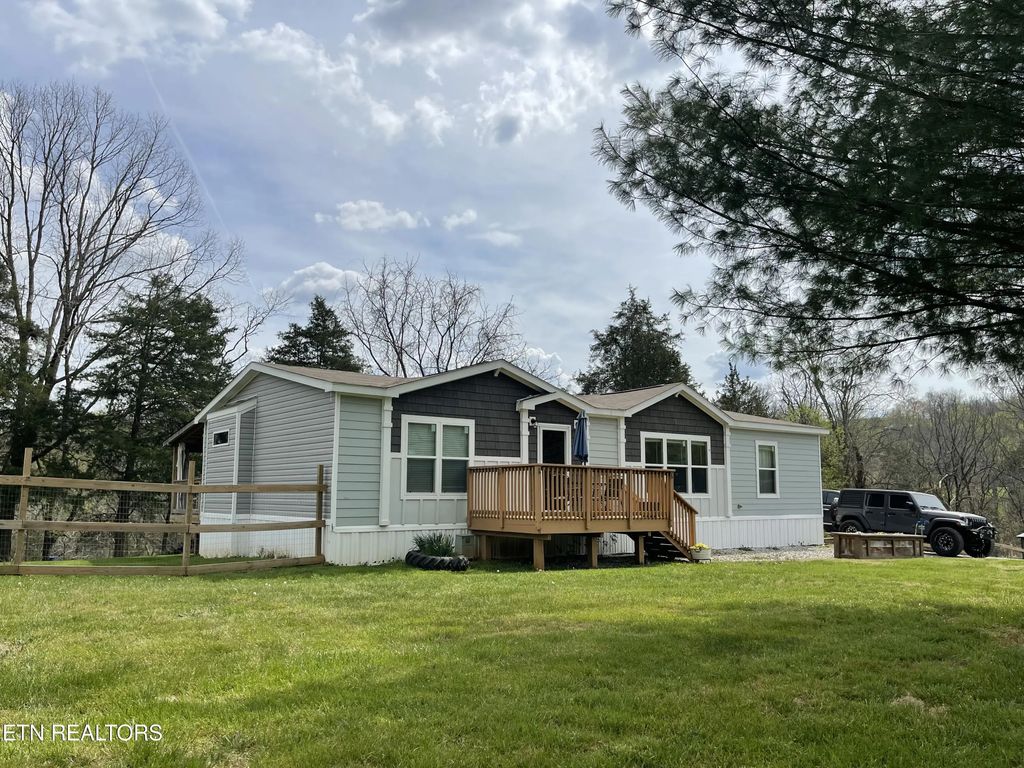 1151 Coffey Rd, New Tazewell