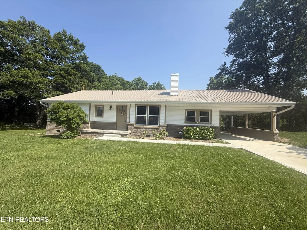 1184 Davis Chapel Rd, LaFollette