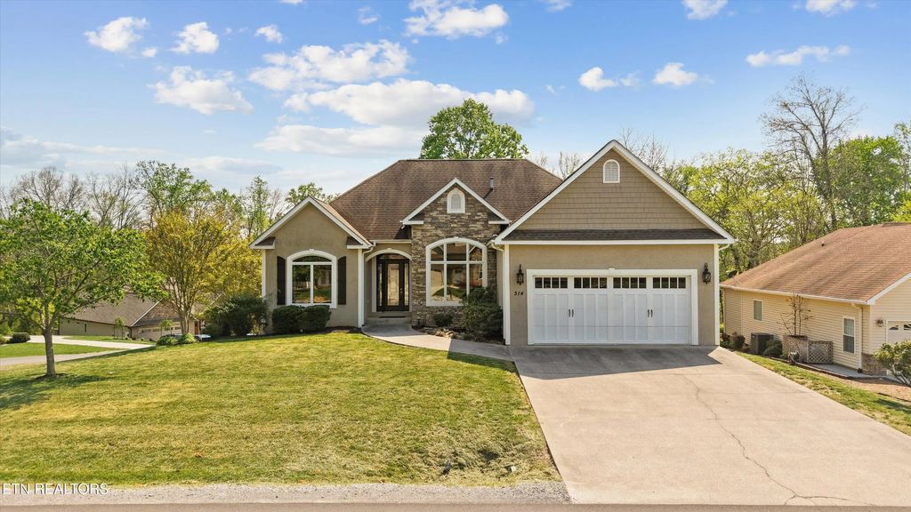 314 Mingo Way, Loudon