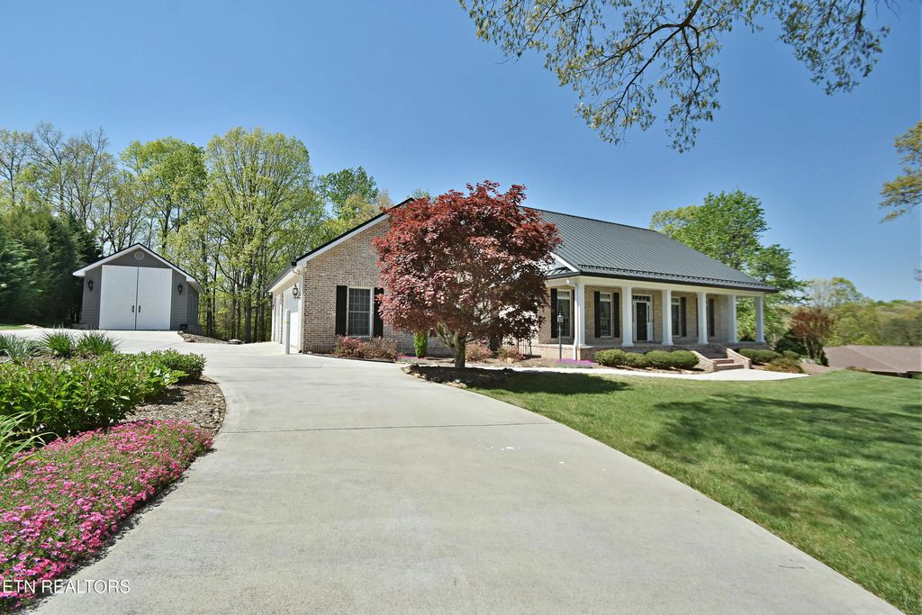 835 Poplar Springs Rd, Loudon