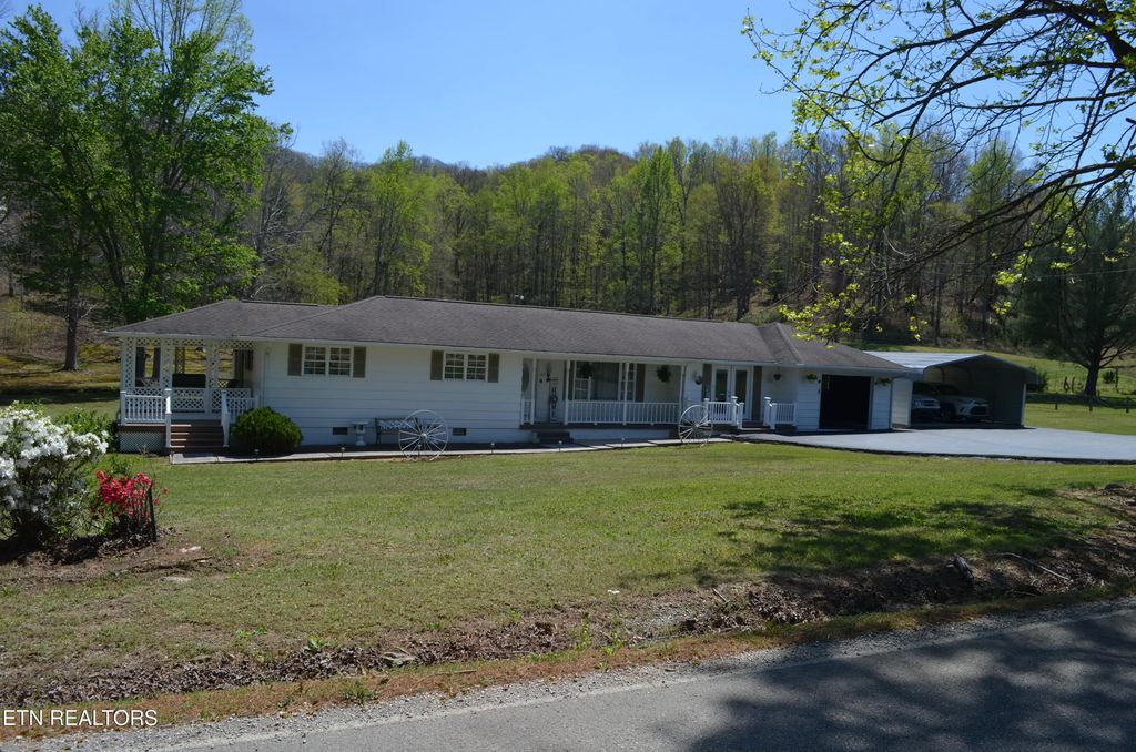1391 Norma Rd, Huntsville
