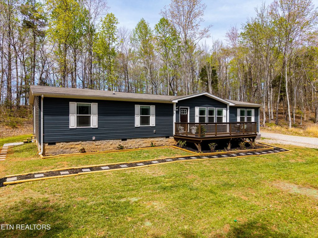 702 Dogwood Valley Rd, Kingston