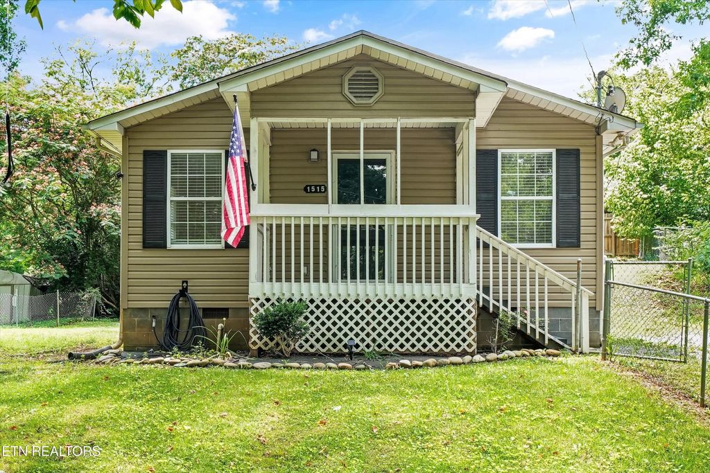 1515 Robert Huff Lane, Knoxville