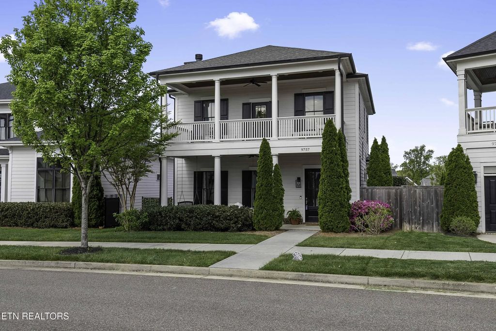 9757 Clingmans Dome Drive, Knoxville