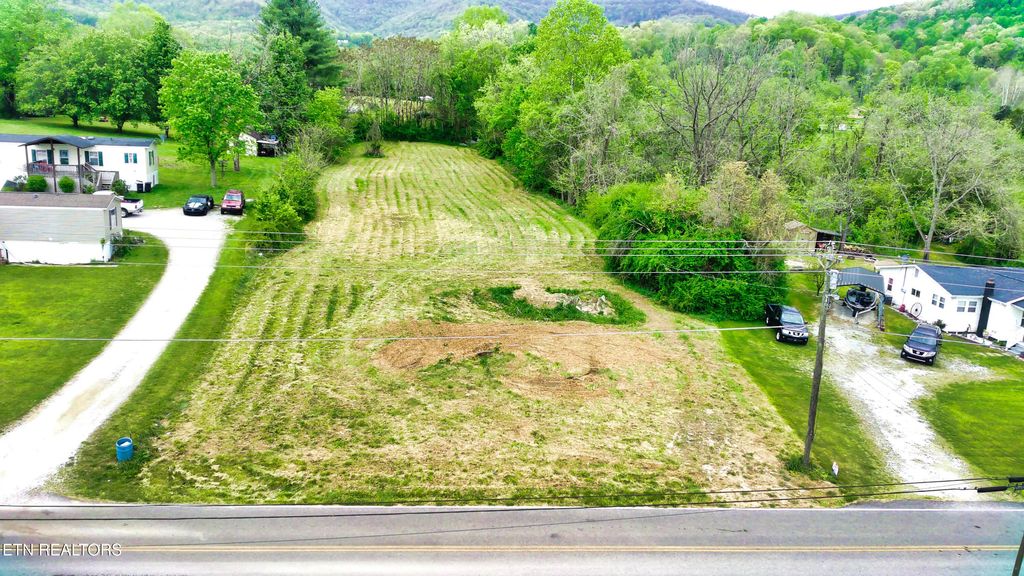 471 Park Rd, Caryville