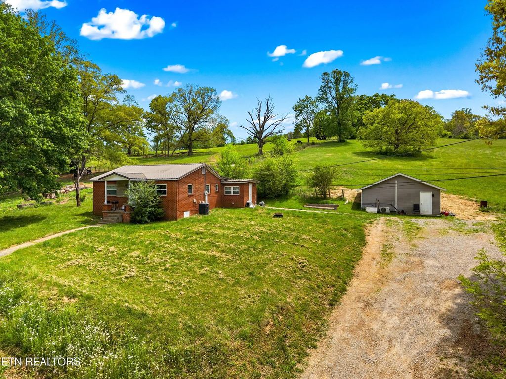 1757 Cottage Hill Circle, New Market