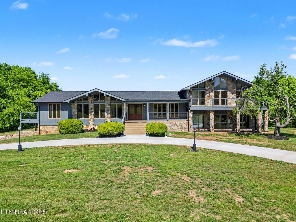 1414 Clinch View Circle, Jefferson City