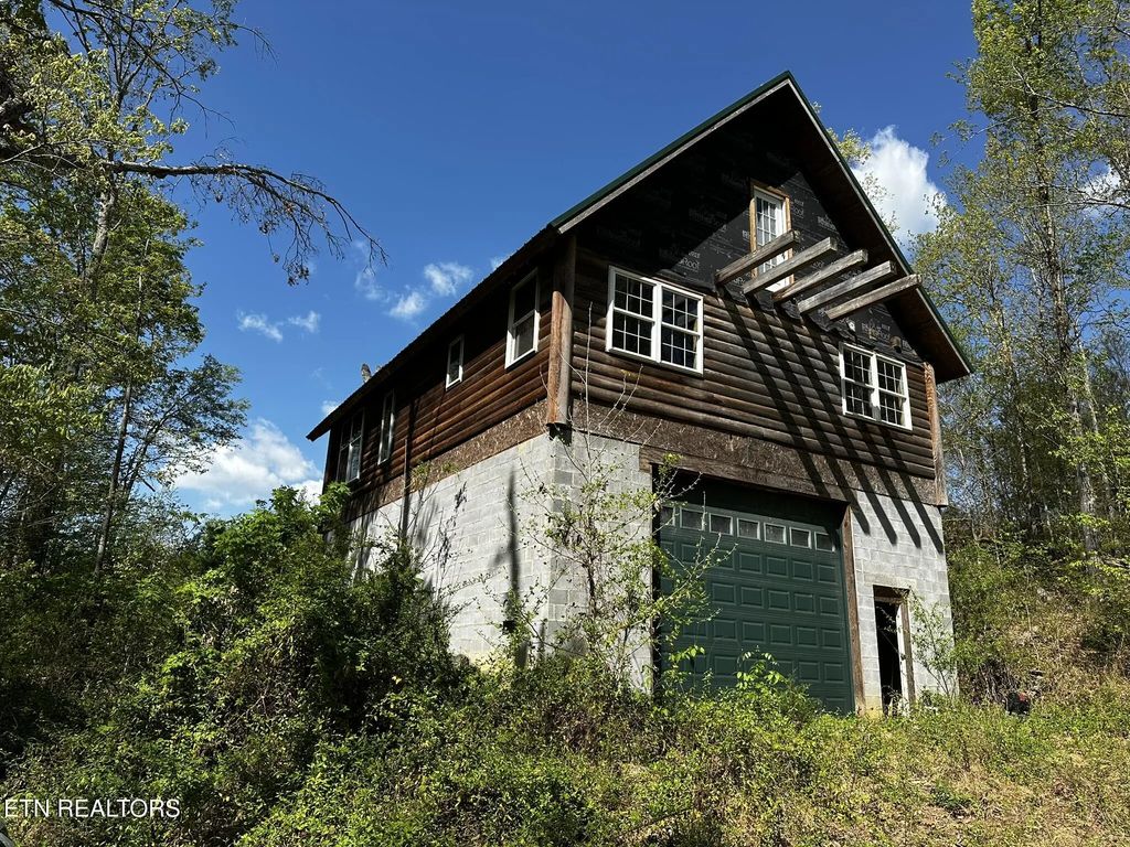 105 Johnson Hollow Lane, Greeneville