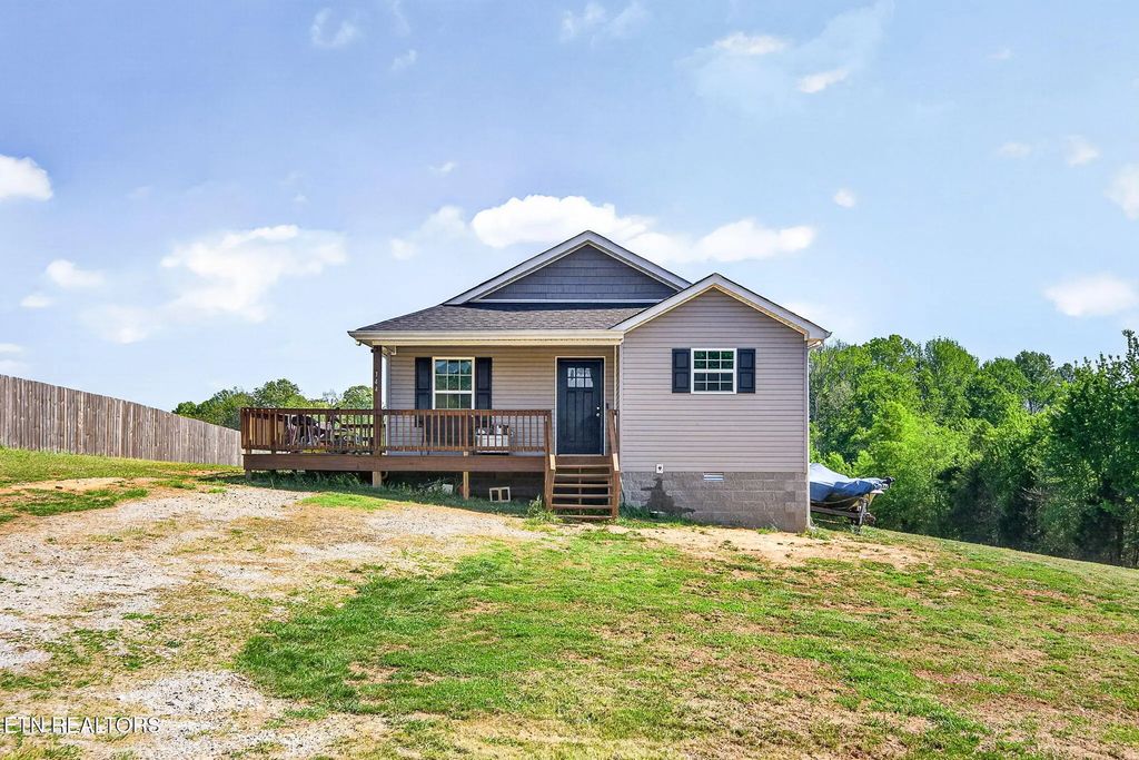 144 Liberty Rd, Sparta
