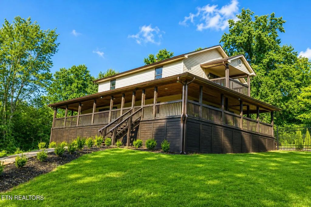 5506 Old Walland Hwy, Walland