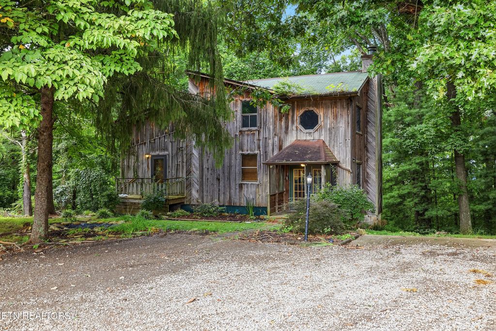 8742 Majors Rd, Knoxville