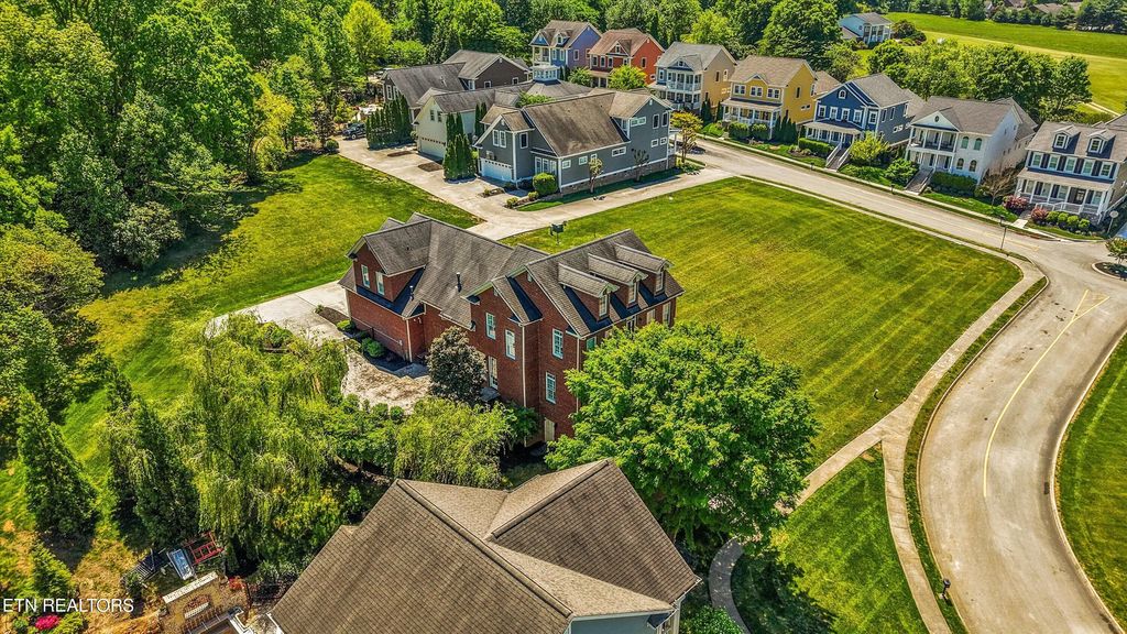 256 Ivy Gate Lane, Knoxville