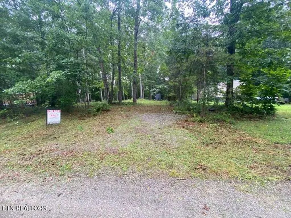 3241 Oswego Rd, Crossville