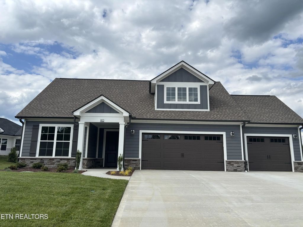 162 River Birch Drive, Lenoir City