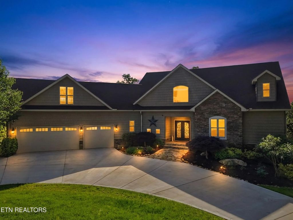 124 Cypress Drive, Dandridge