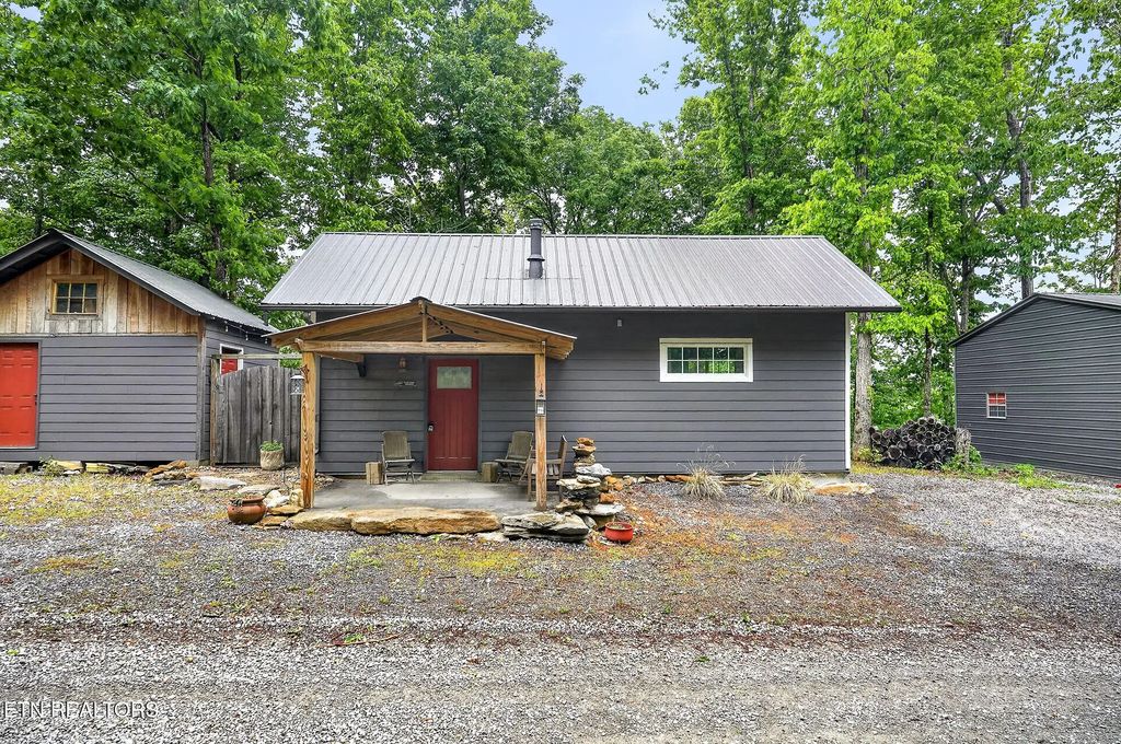 853 Rock Springs Rd, Celina