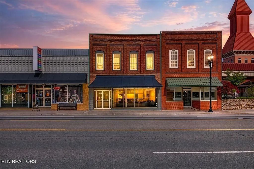 N/A, Etowah