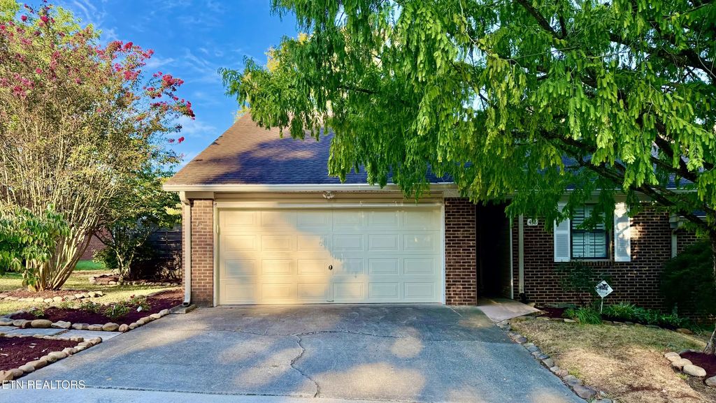 438 Amanda Circle, Knoxville