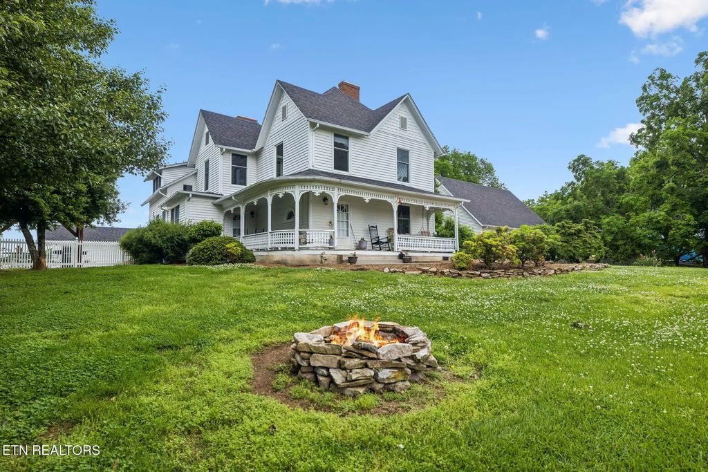 1131 Nance Rd, New Market