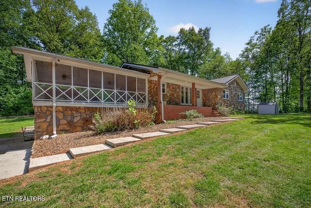 214 Boyd Creek Rd, Sparta