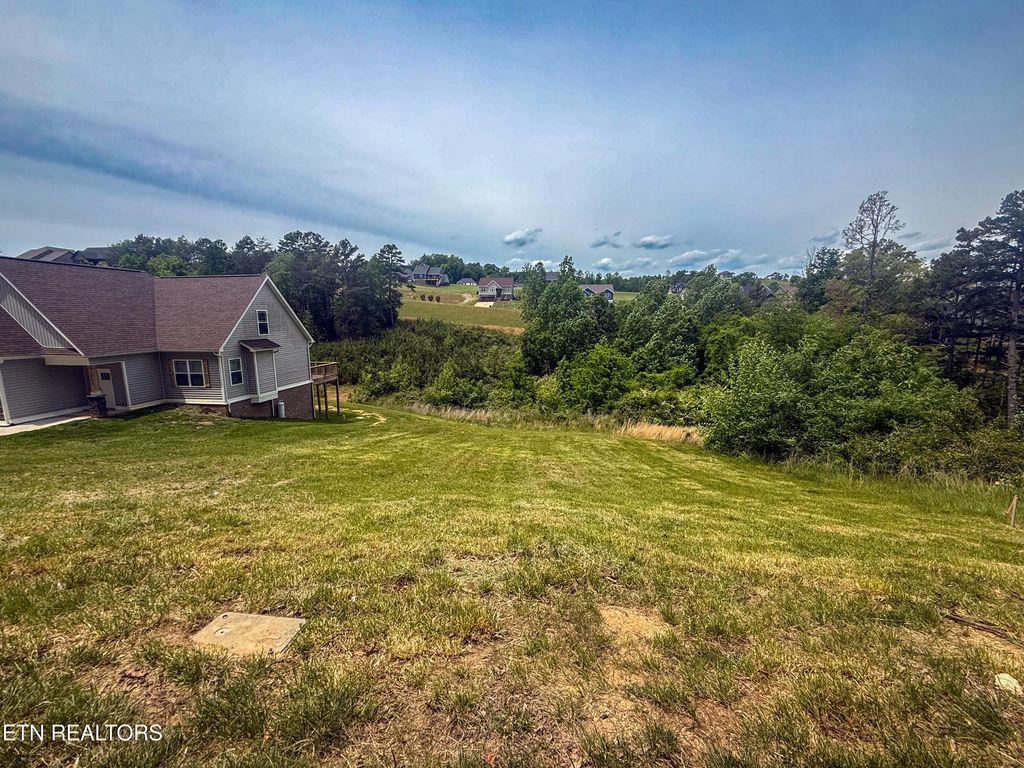 1919 Lakewood Drive, Morristown