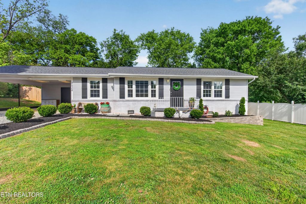 4924 Mooreland Heights School Lane, Knoxville