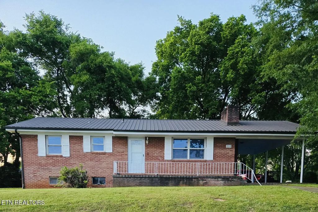 1010 W Morris St, Sweetwater