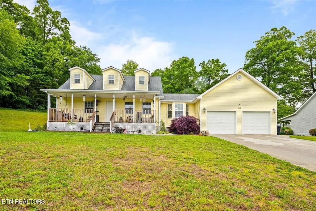 216 Mountain Rd, New Tazewell
