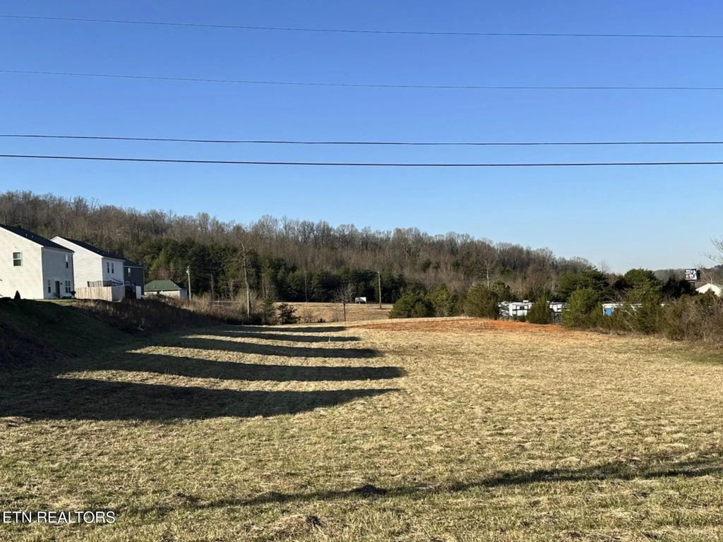 5r-2 Milldale Rd, Dandridge