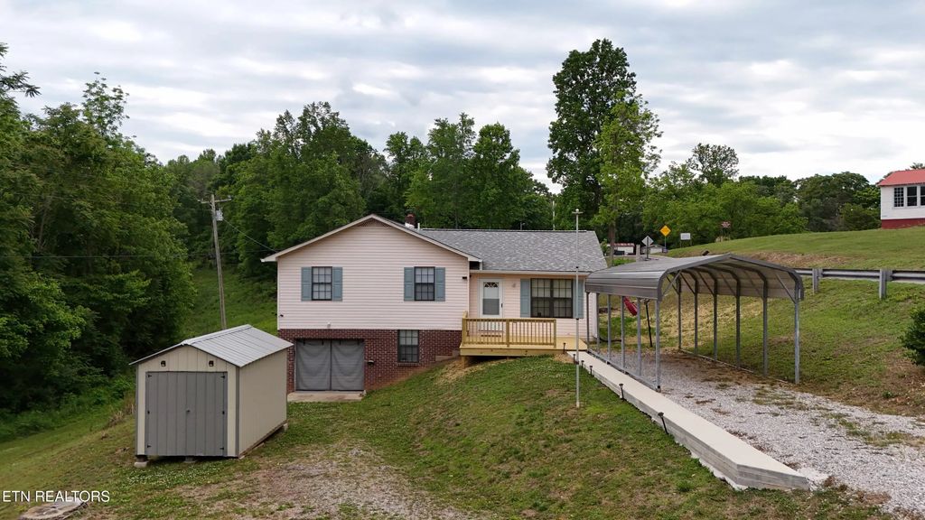 1825 Freehill Rd, Celina