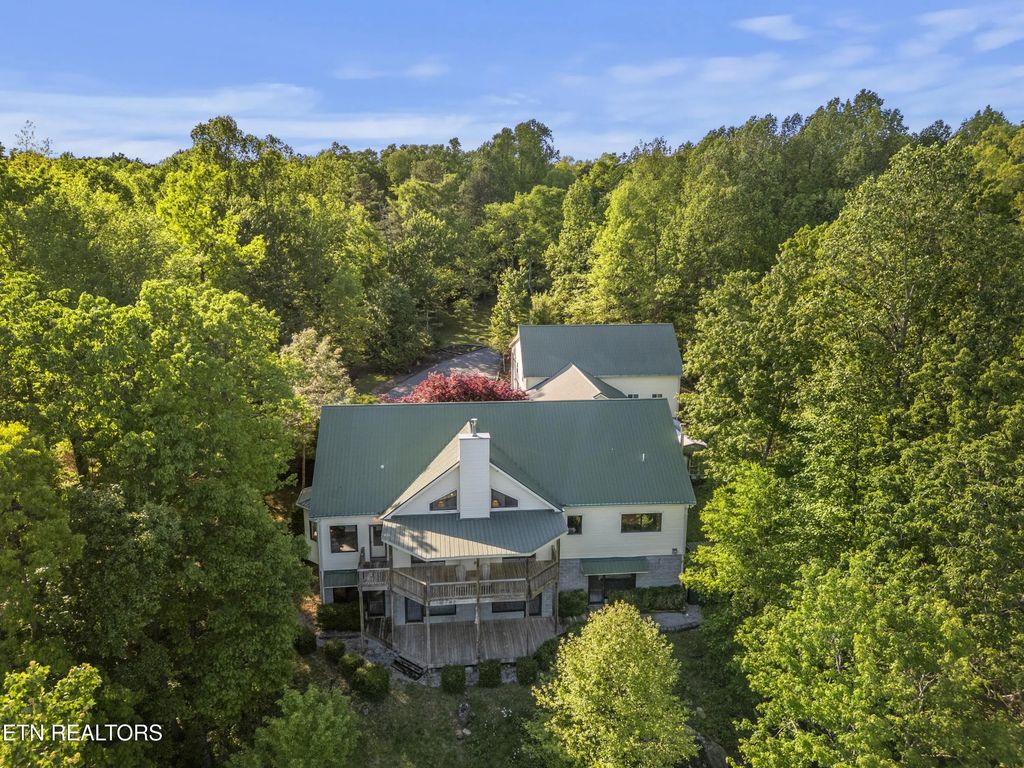 513 Cumberland Cove Rd, Monterey