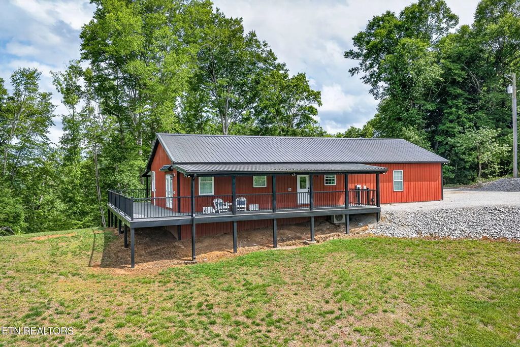 5218 Turney Groce Rd, Byrdstown