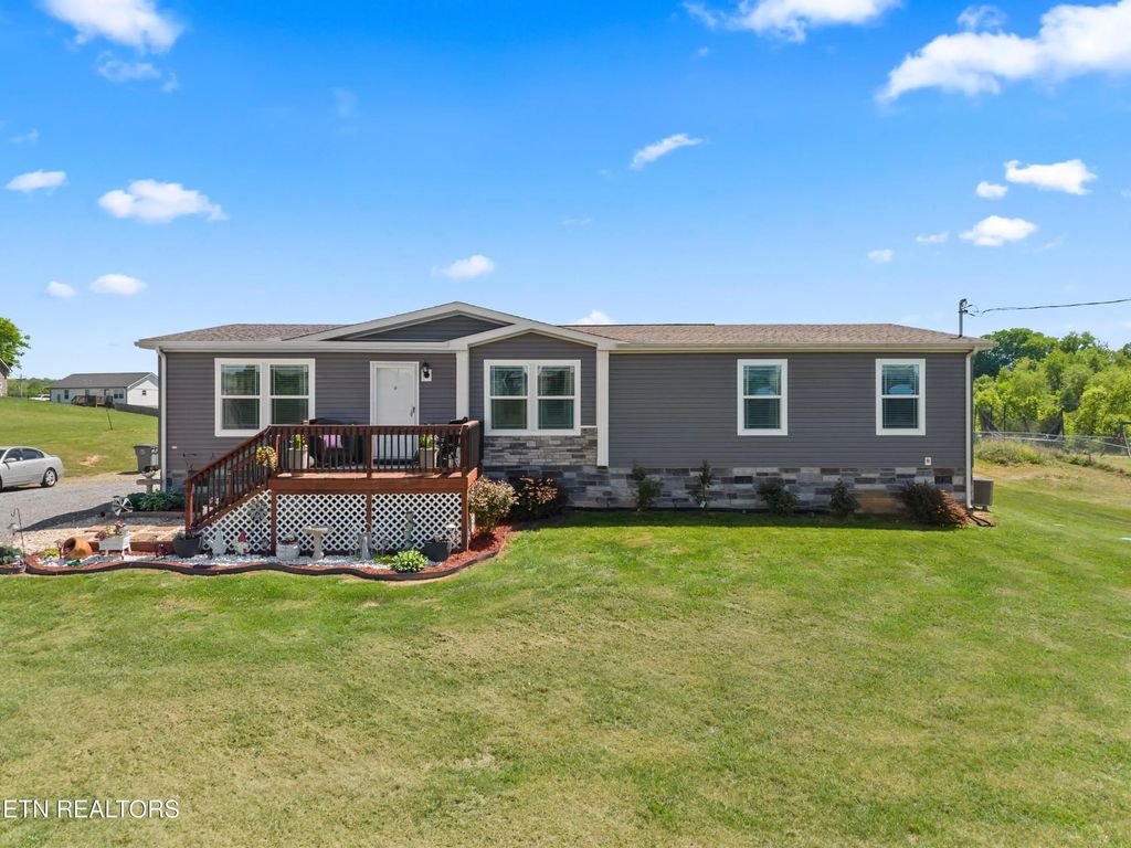 6330 Old Russellville Pike, Russellville