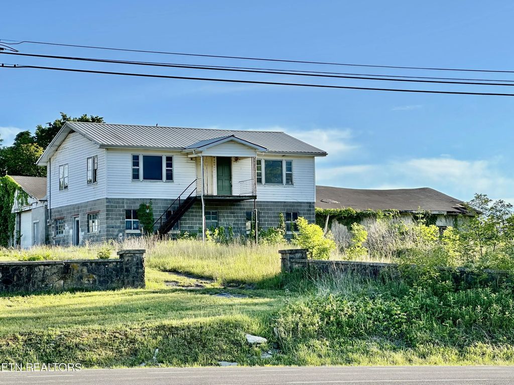 118 Haines Rd, Ewing