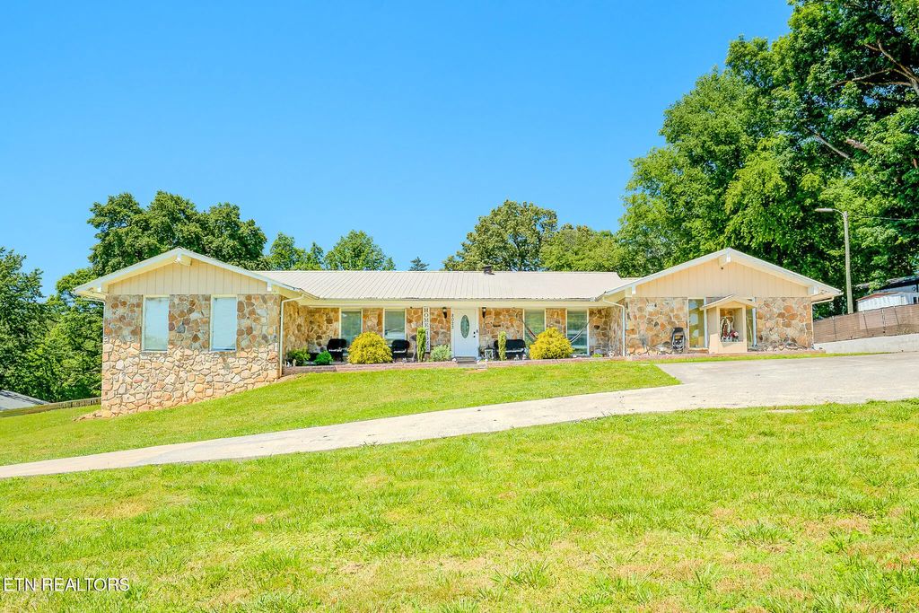 8023 Conner Rd, Powell