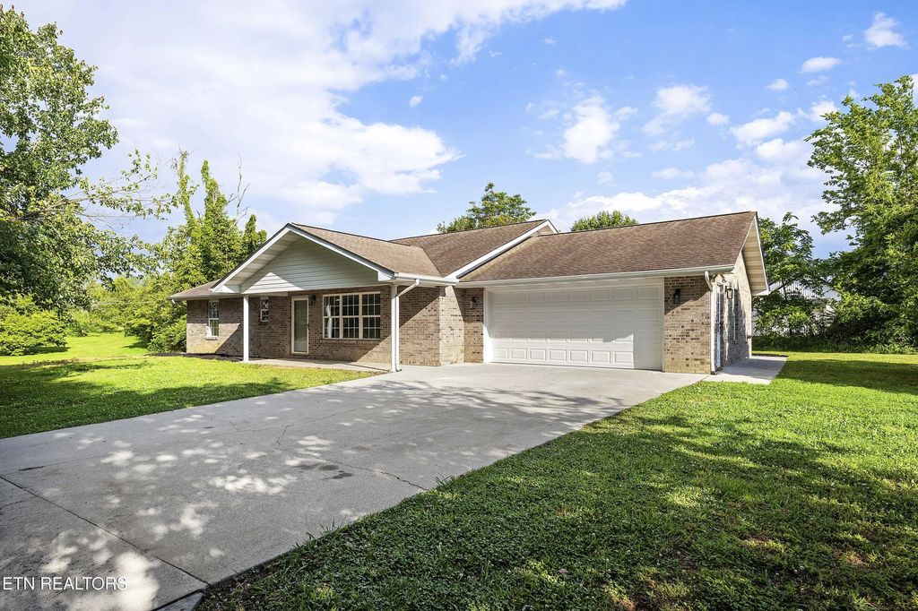 768 Northview Drive, Kodak