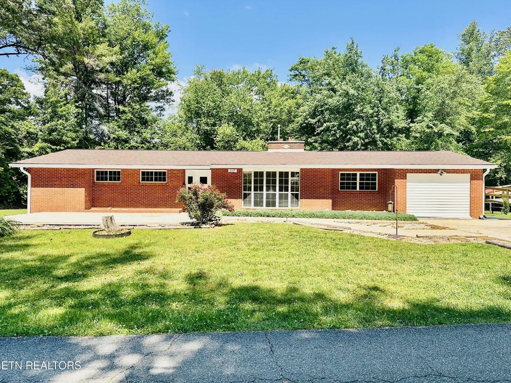 117 Coon Hunters Rd, Wartburg
