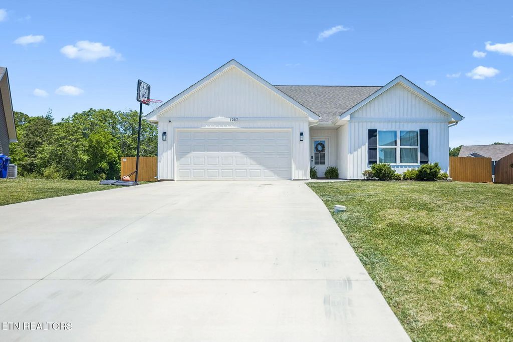1257 Cole Drive, Talbott