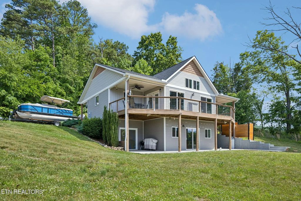408 Ernie Roberts Rd, Rutledge