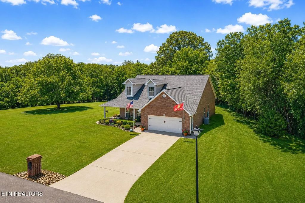 2017 Cherokee Drive, Maryville