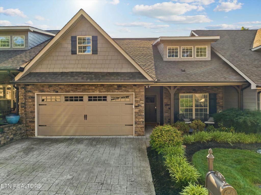 1710 Cottage Wood Way, Knoxville