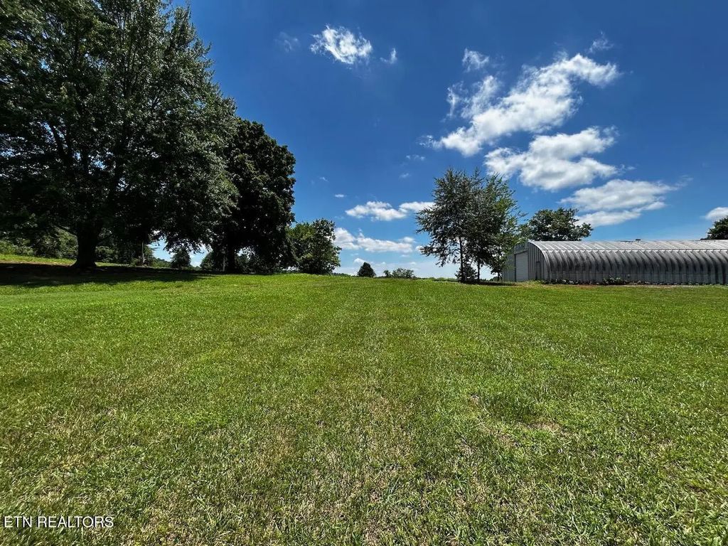 573 S Judd Rd, Decatur