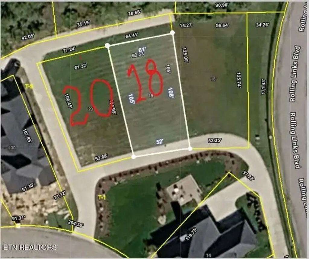 18 Royal Troon Circle, Oak Ridge