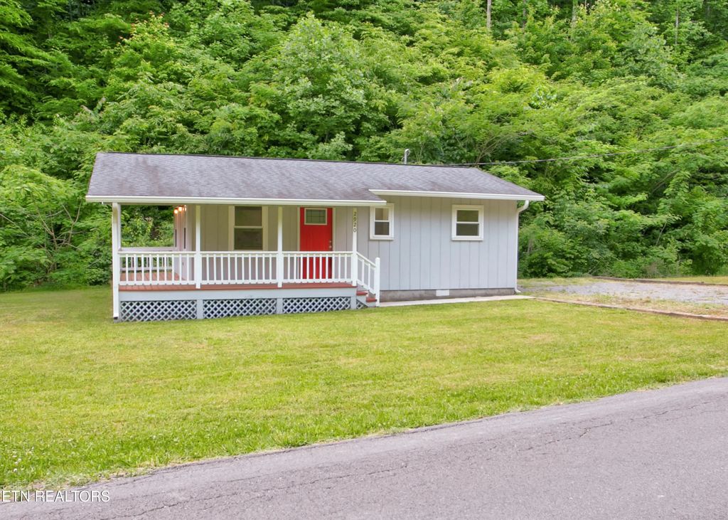 2920 Hatcher Mountain Rd, Sevierville